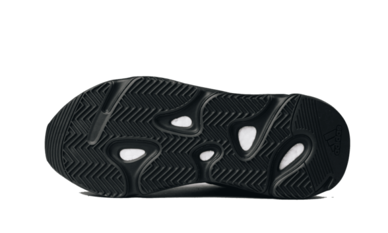 Sneakers éditions limitées et authentiques Adidas Yeezy 700 MNVN Triple Black - FV4440 - Kickzmi