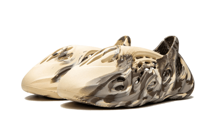 Sneakers éditions limitées et authentiques Adidas Yeezy Foam RNNR MX Clay Cream - GX8774 - Kickzmi