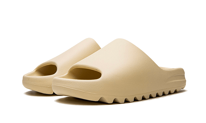 Sneakers éditions limitées et authentiques Adidas Yeezy Slide Bone (Restock Pair) - FZ5897 - Kickzmi