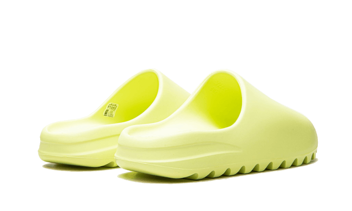 Sneakers éditions limitées et authentiques Adidas Yeezy Slide Glow Green (Restock Pair 2022) - HQ6447 - Kickzmi