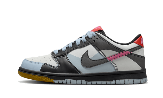 Sneakers éditions limitées et authentiques Nike Dunk Low Dance - FJ2686-100 - Kickzmi