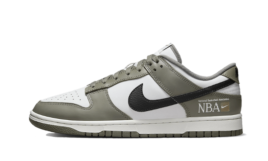 Sneakers éditions limitées et authentiques Nike Dunk Low NBA Paris - FZ4624-001 - Kickzmi