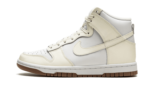 Sneakers éditions limitées et authentiques Nike Dunk High Sail Gum - DD1869-109 - Kickzmi