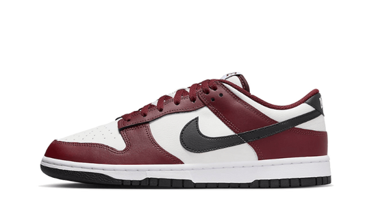 Sneakers éditions limitées et authentiques Nike Dunk Low Dark Team Red Black - FZ4352-600 / FZ4616-600 - Kickzmi