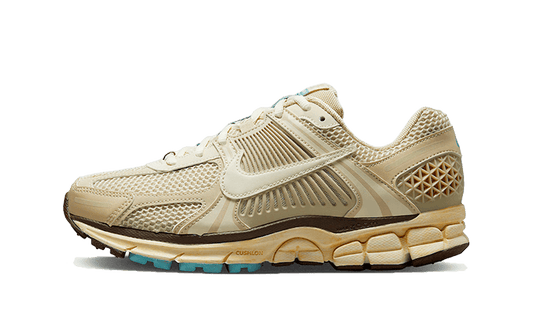 Sneakers éditions limitées et authentiques Nike Zoom Vomero 5 Oatmeal - FB8825-111 - Kickzmi